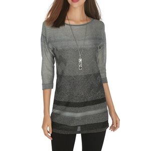 White House Black Market 3/4 sleevr tunic pullover